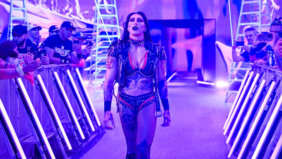 WWE Photo