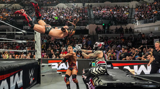 WWE Photo
