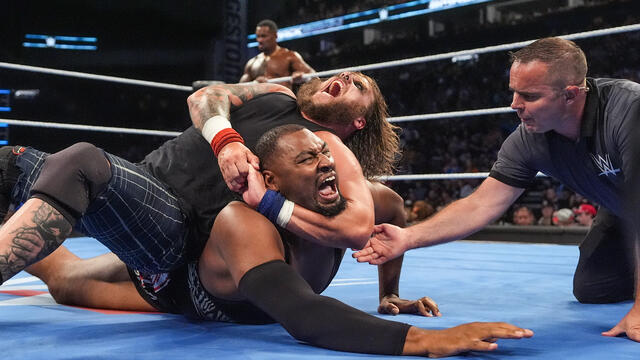 WWE Photo