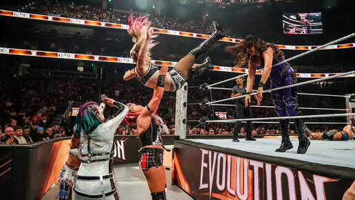 WWE Photo