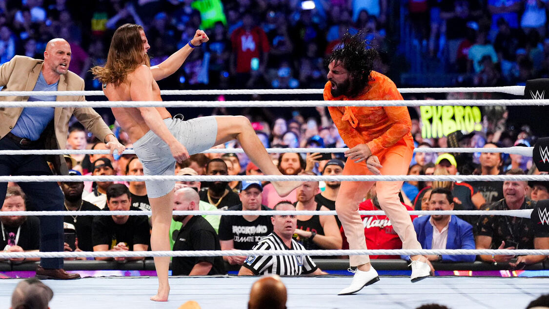 WWE Photo