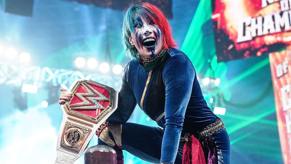 Asuka def. Bianca Belair to win the Raw Women’s Championship WWE Photo