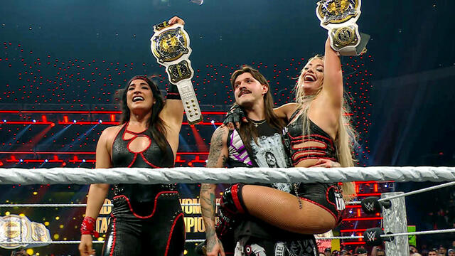 WWE Photo
