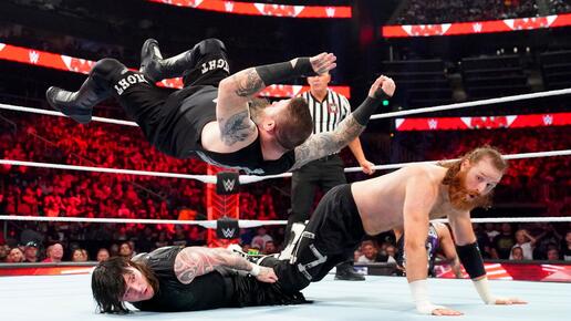 WWE Photo