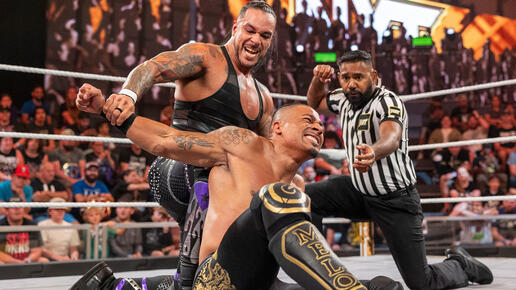 WWE Photo