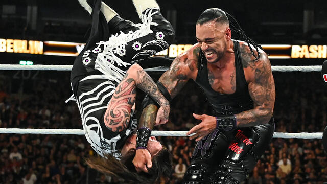 WWE Photo