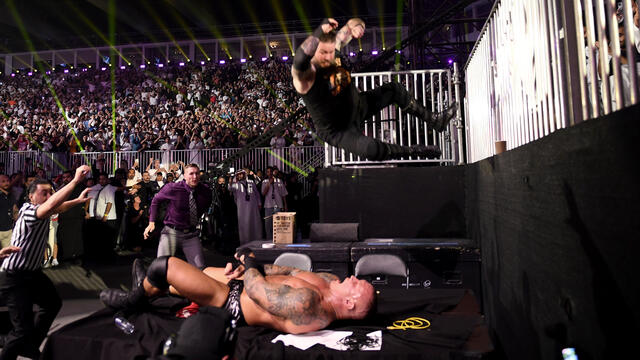 WWE Photo