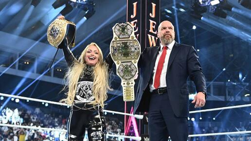 WWE Photo