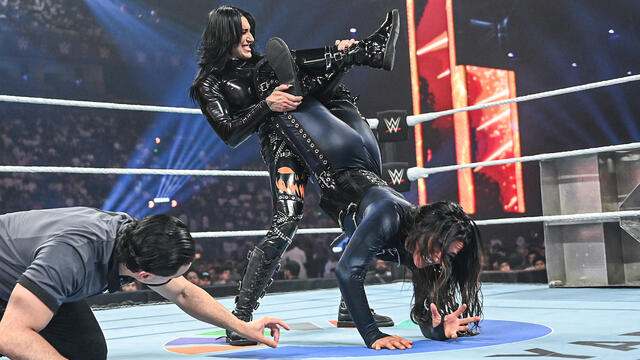 WWE Photo