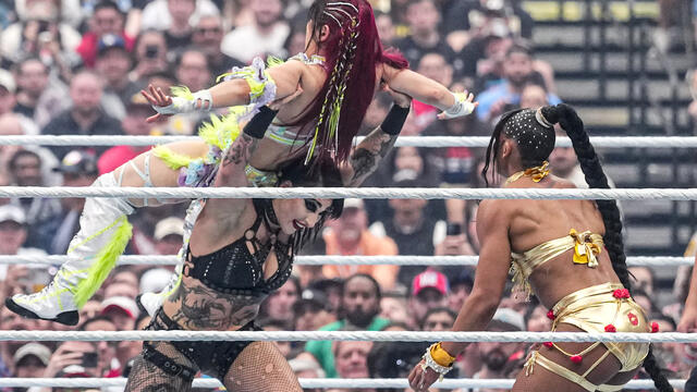 WWE Photo